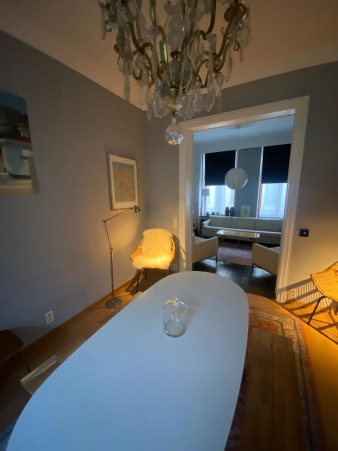 Bed and Breakfast Artist'S Loft & Garden Gand Esterno foto