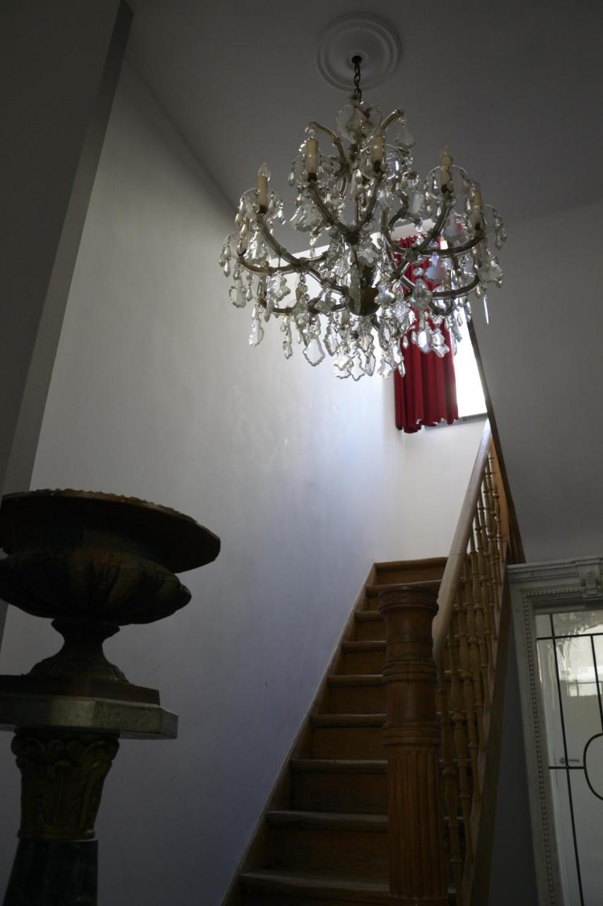 Bed and Breakfast Artist'S Loft & Garden Gand Esterno foto