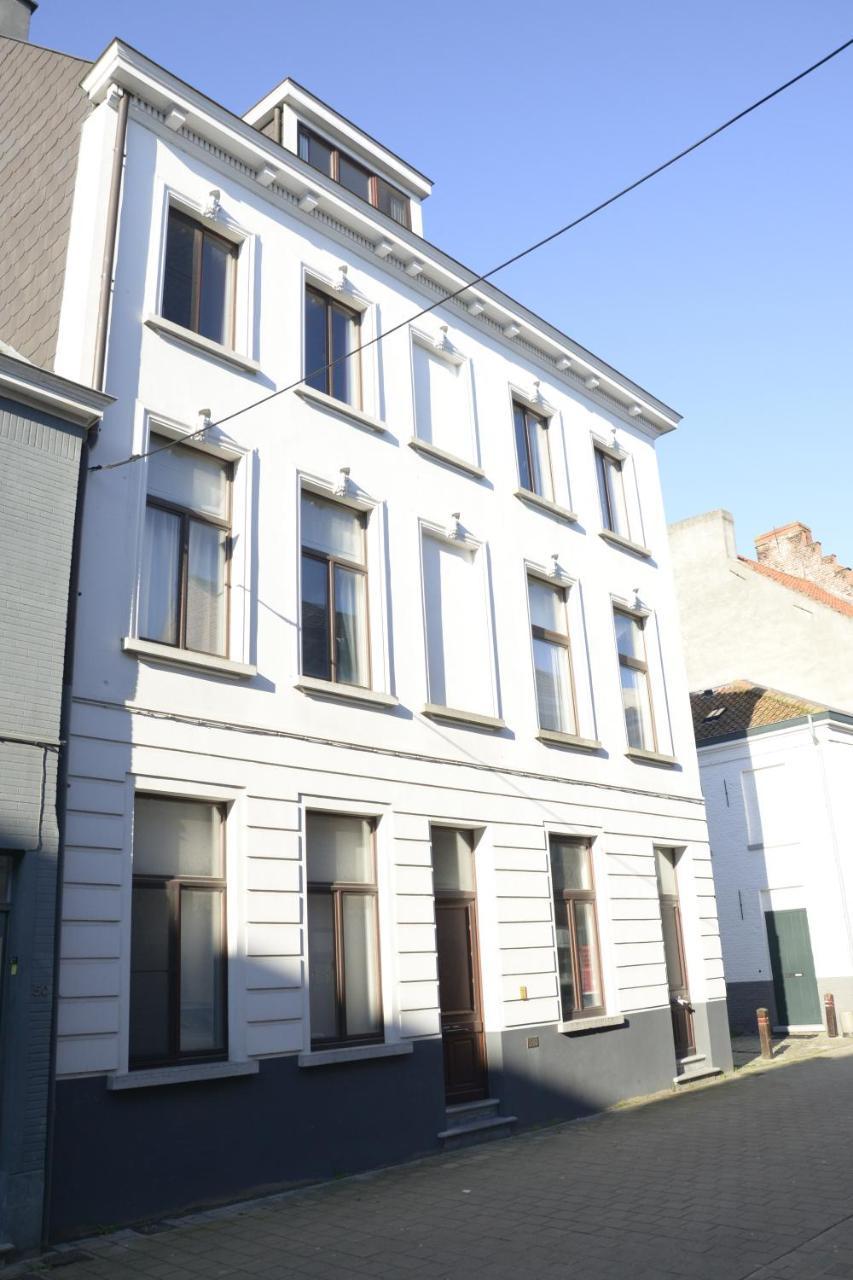Bed and Breakfast Artist'S Loft & Garden Gand Esterno foto